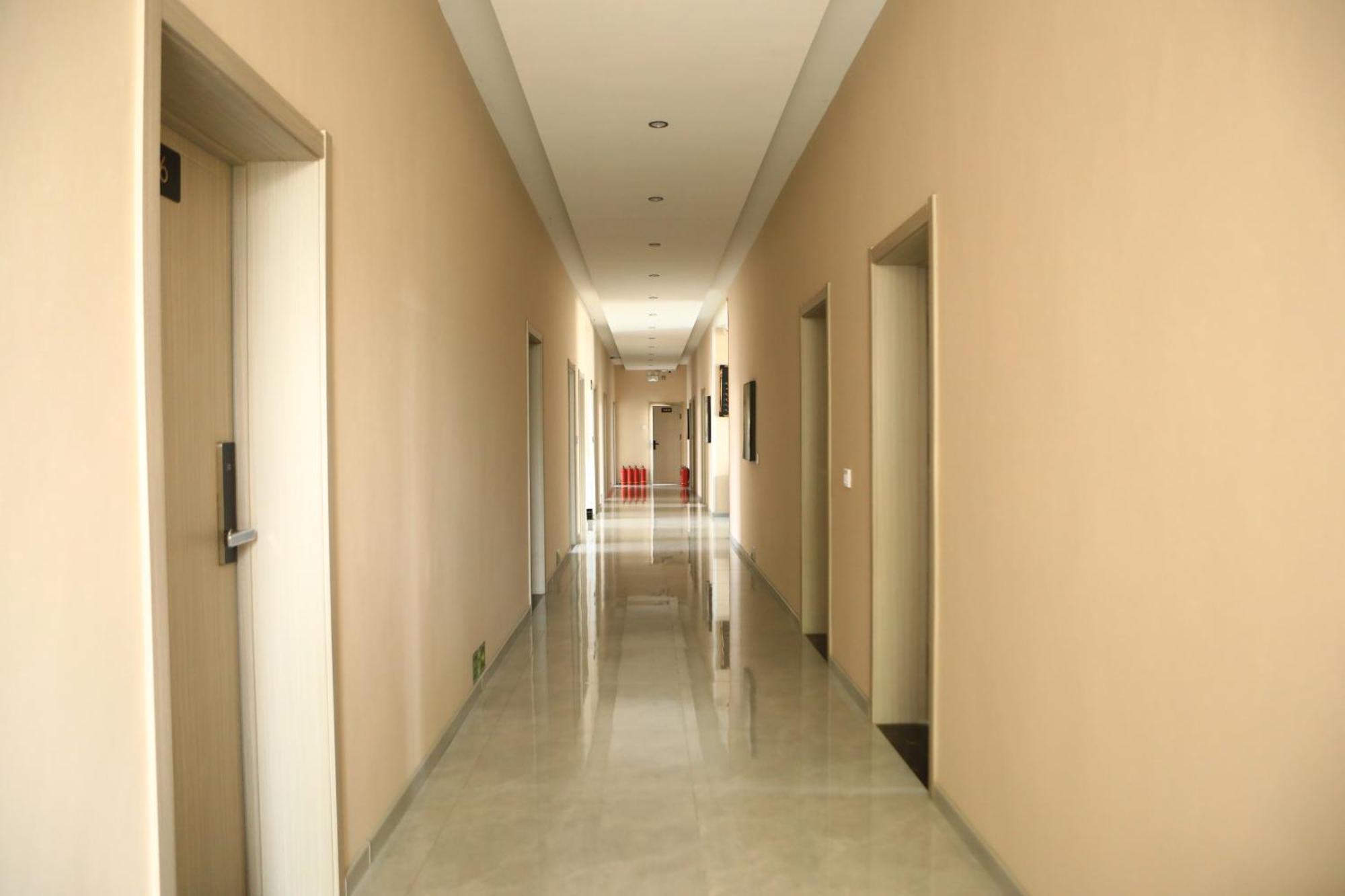 Hongge Hotel - Harbin Taiping Airport Exterior photo